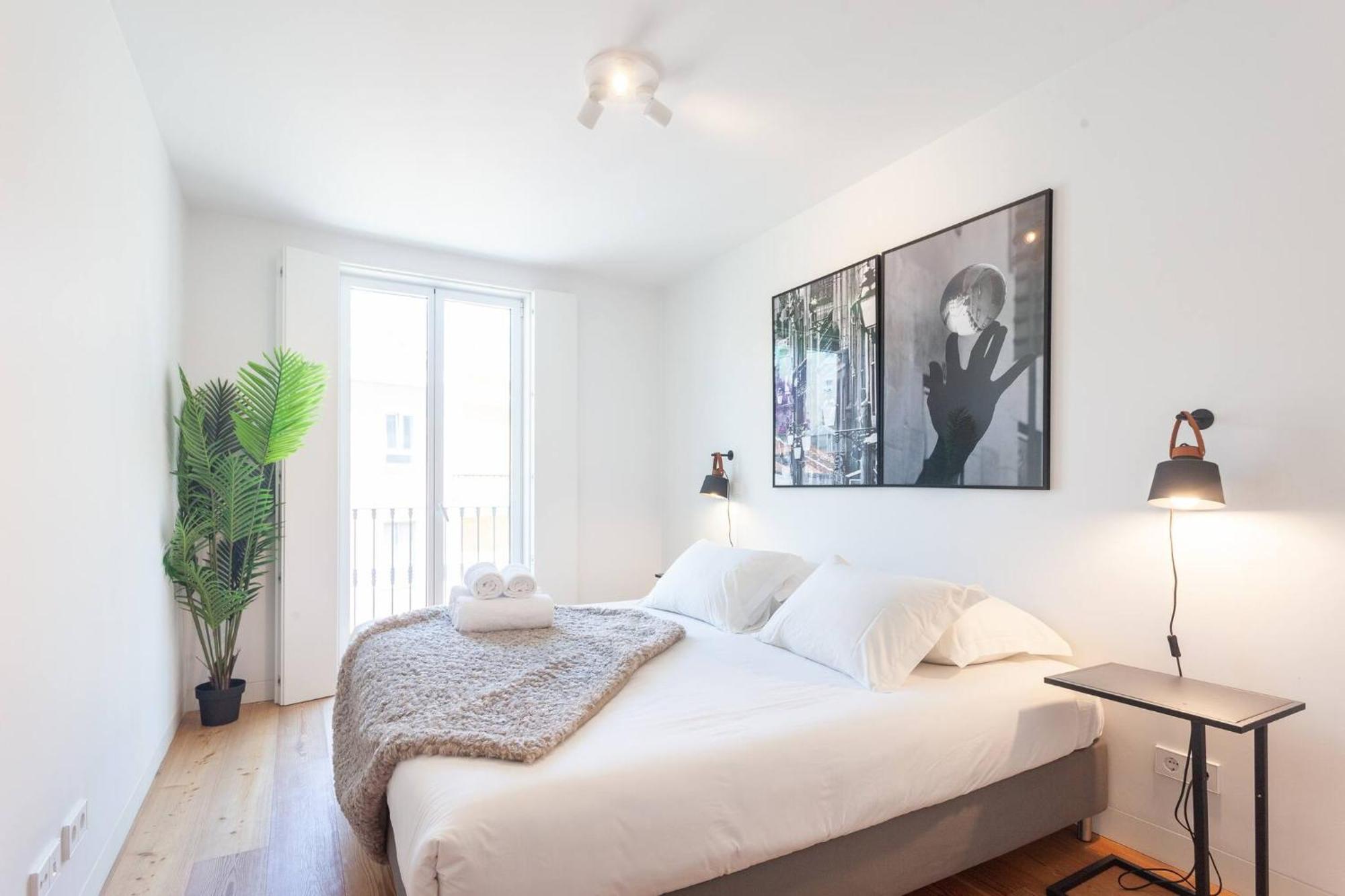 My Lx Flat Graca Lighting Design Apartment Lisbon Exterior photo