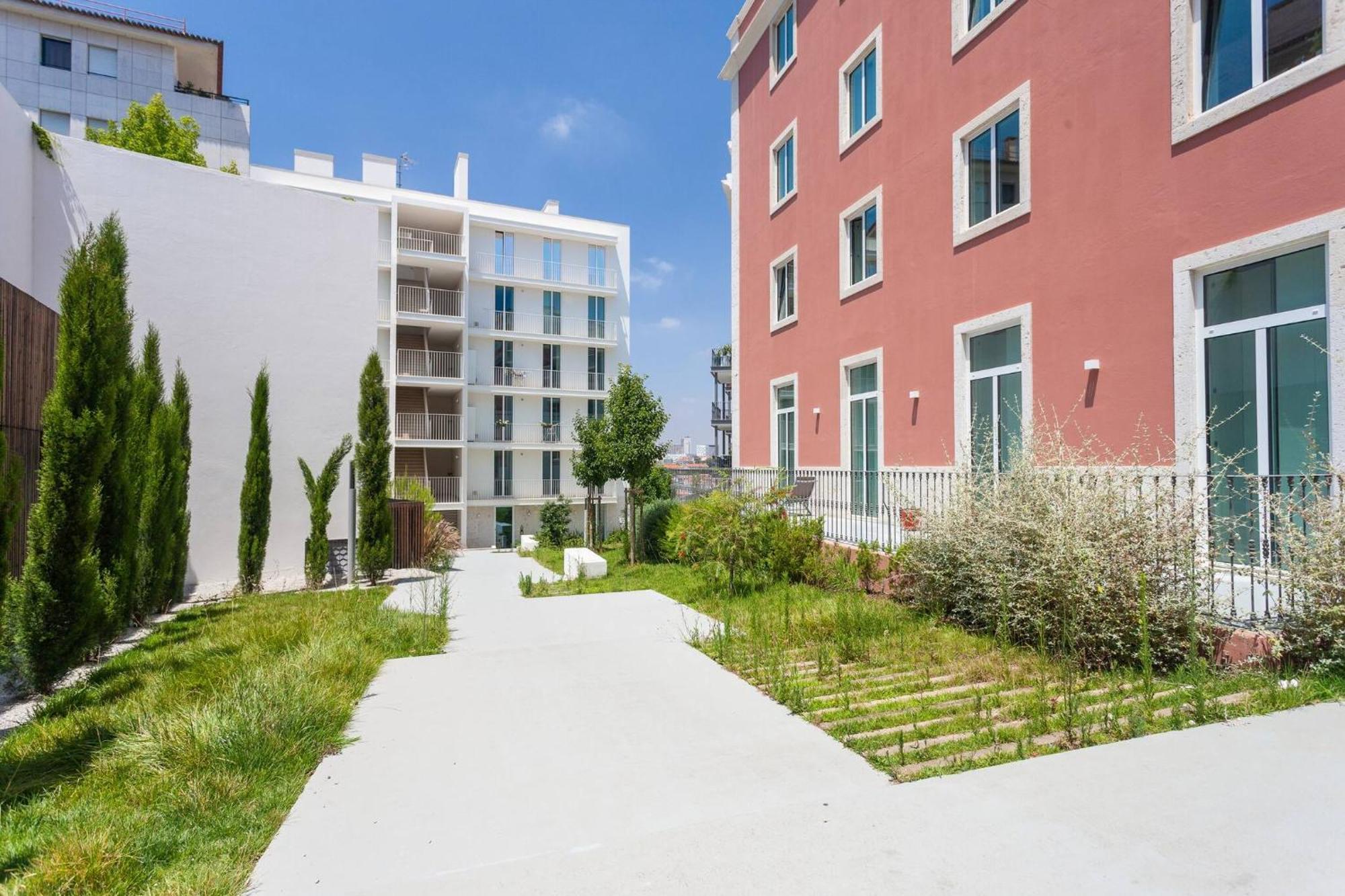 My Lx Flat Graca Lighting Design Apartment Lisbon Exterior photo